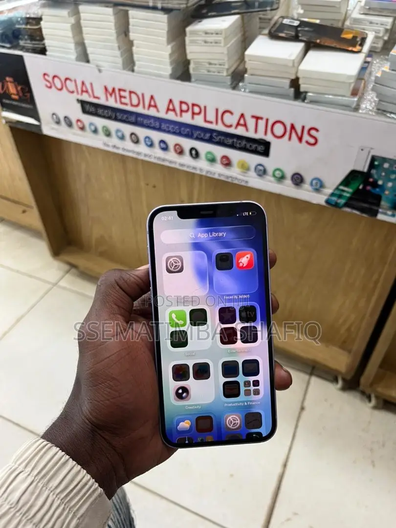 New Apple iPhone 12 128 GB Pink