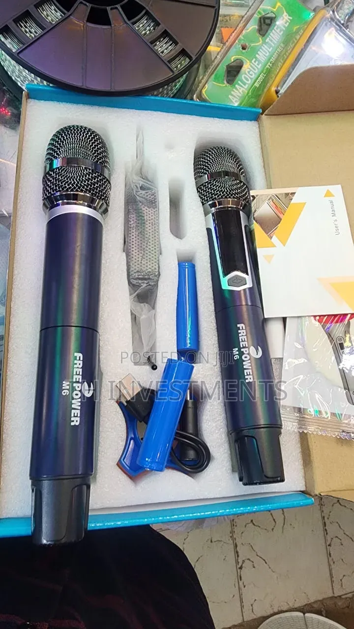 Double Wireless Microphone Free Power