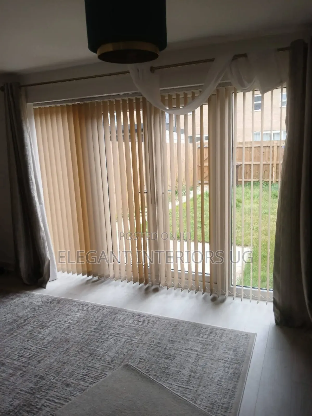Elegant Curtain Blinds
