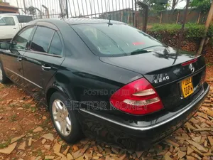 Mercedes-Benz E240 2007 Black