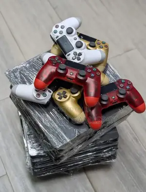 Gaming Consoles. Ps4 Slims Gaming Consoles + 2pads + 12 Games.