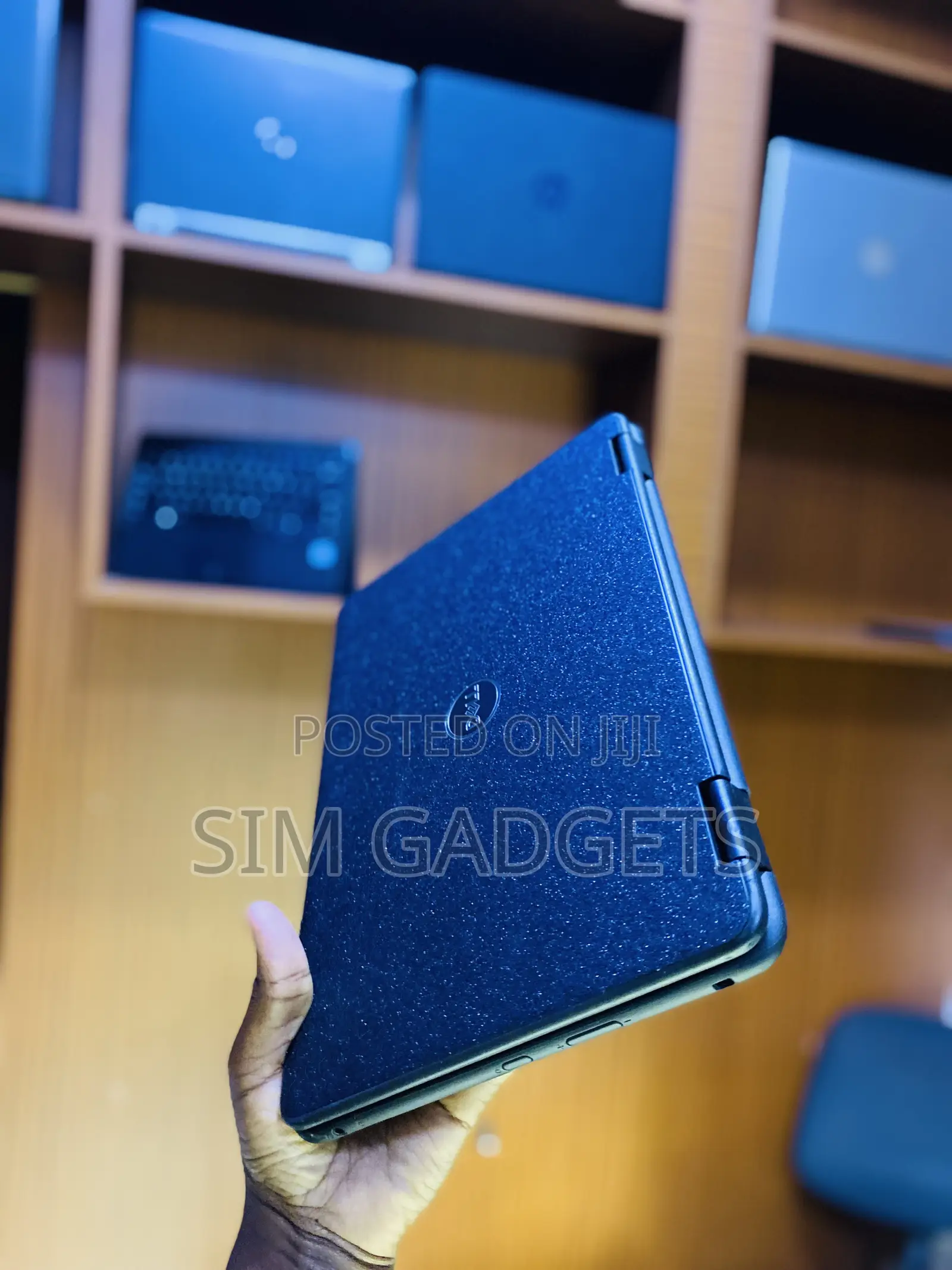Laptop Dell Latitude 3189 4GB Intel Celeron SSD 128GB