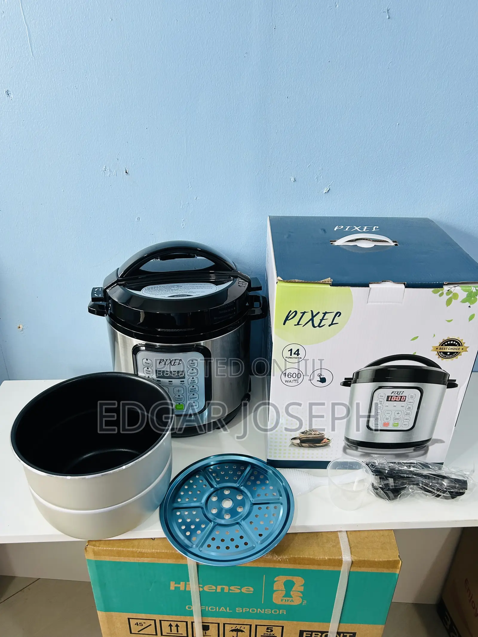 Pixel Pressure Cooker With Steam Plate
