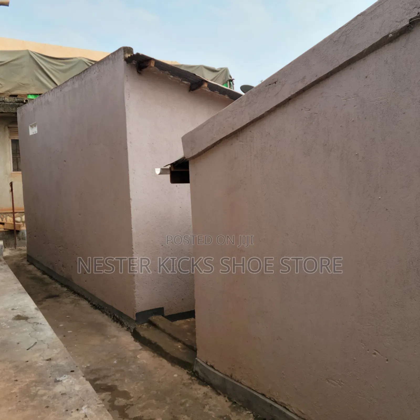 Furnished 1bdrm House in Carlton Rentals, Central Division for sale