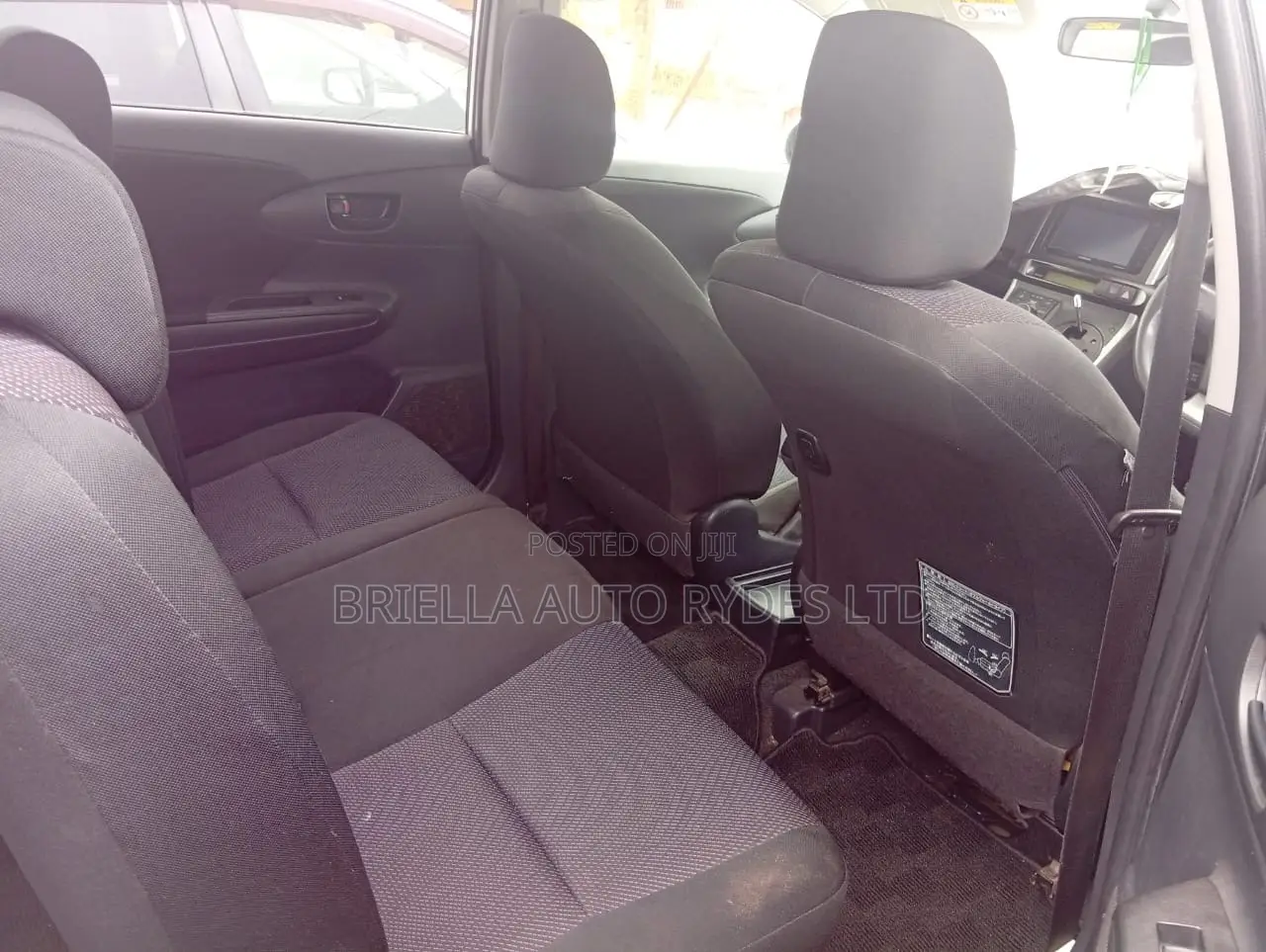 Toyota Wish 2016 Silver