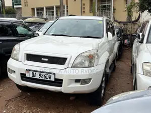 Toyota Land Cruiser Prado 2009 Pearl