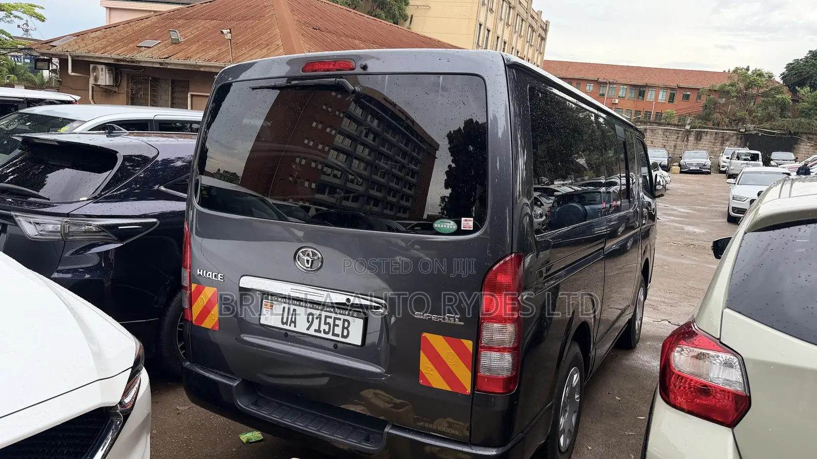 Toyota HiAce 2013 Grey