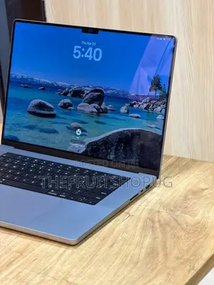 Laptop Apple MacBook Pro 2021 M1 16GB Apple M1 Pro SSD 512GB