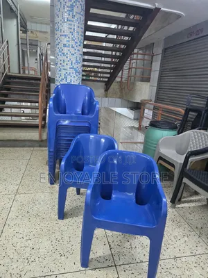 Blue Blowing Plastic Chairs Plastic Chairs