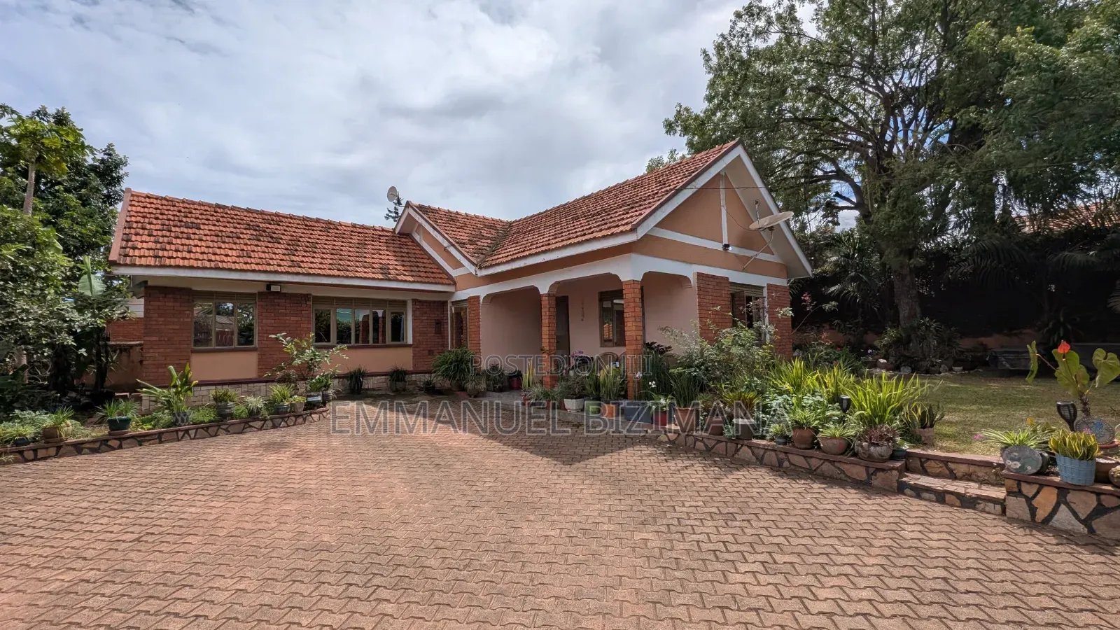 Furnished 3bdrm Bungalow in Ntinda, Central Division for sale