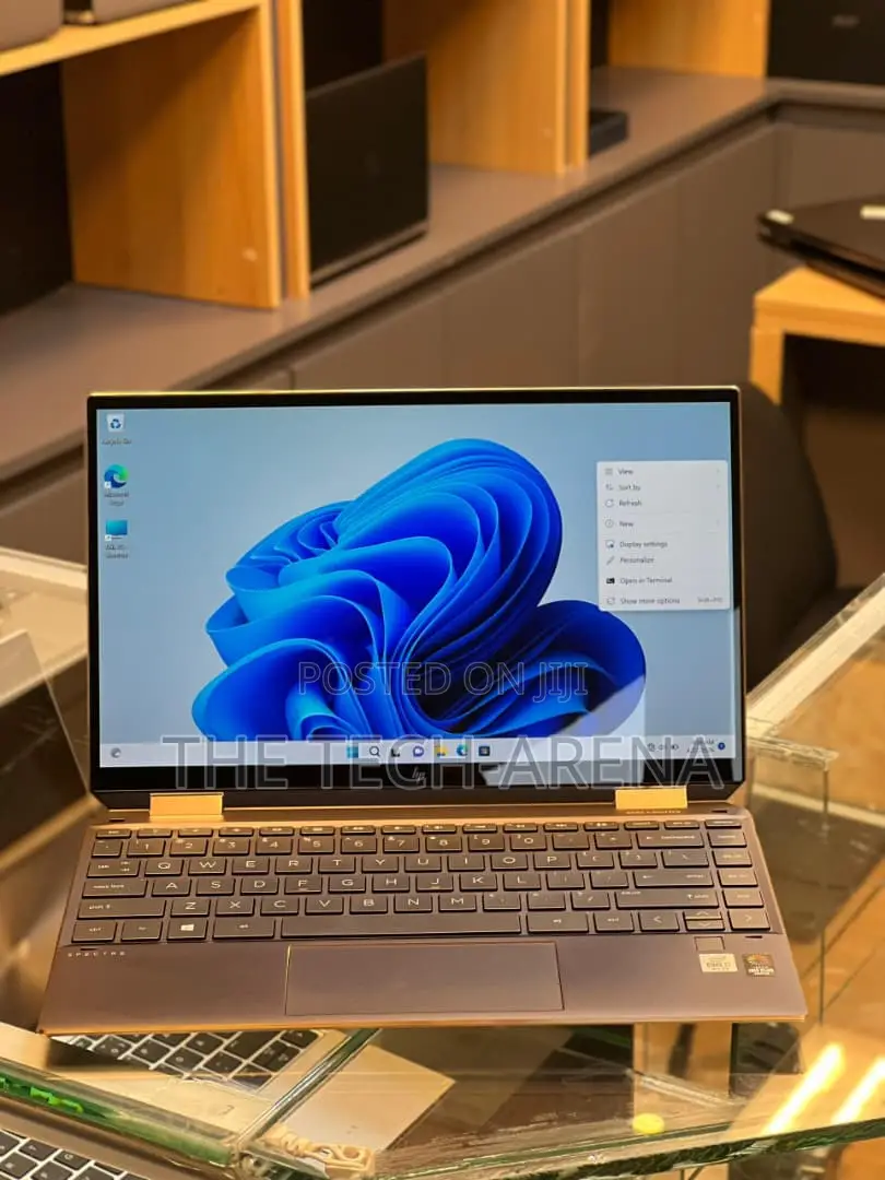 New Laptop HP Spectre X360 16GB Intel Core i7 SSD 512GB