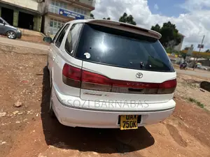 Toyota Vista 2002 White