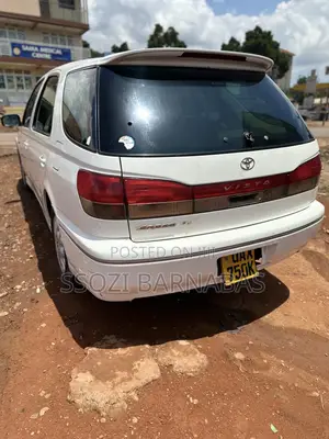 Toyota Vista 2002 White