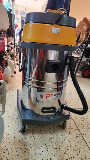 Vacuum Cleaner 70 Littles Wet and Dry