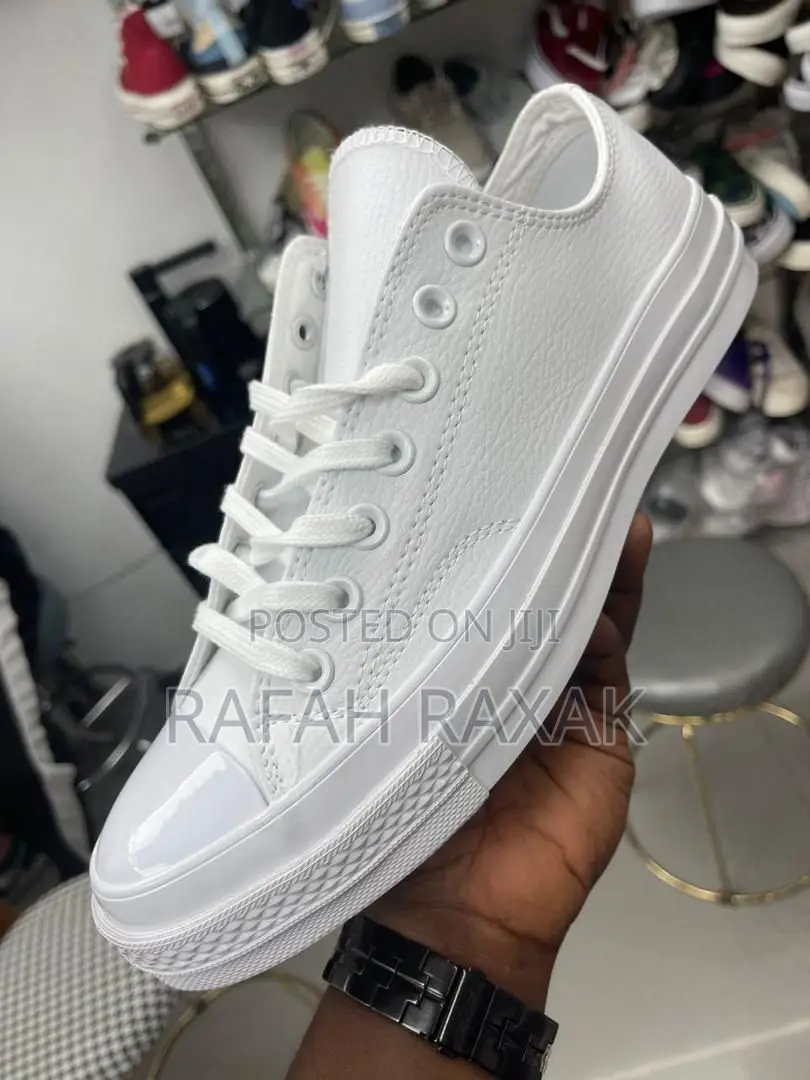 Leather Converse Low All Stars