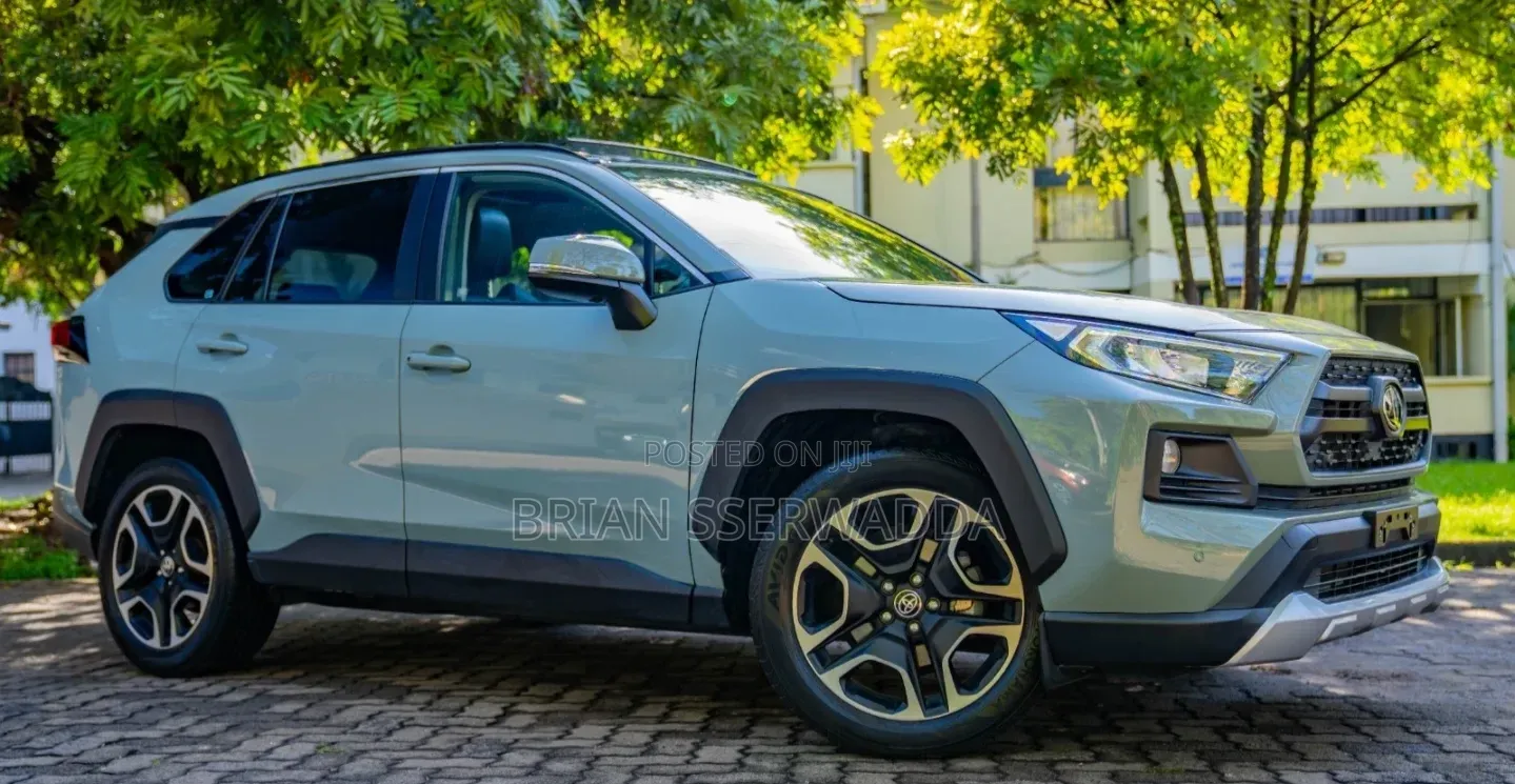 Toyota RAV4 Adventure AWD 2020