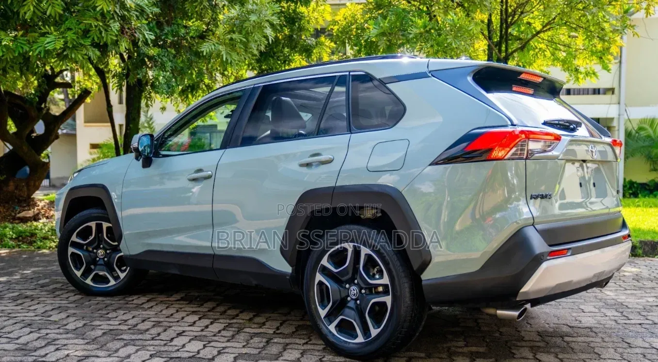 Toyota RAV4 Adventure AWD 2020