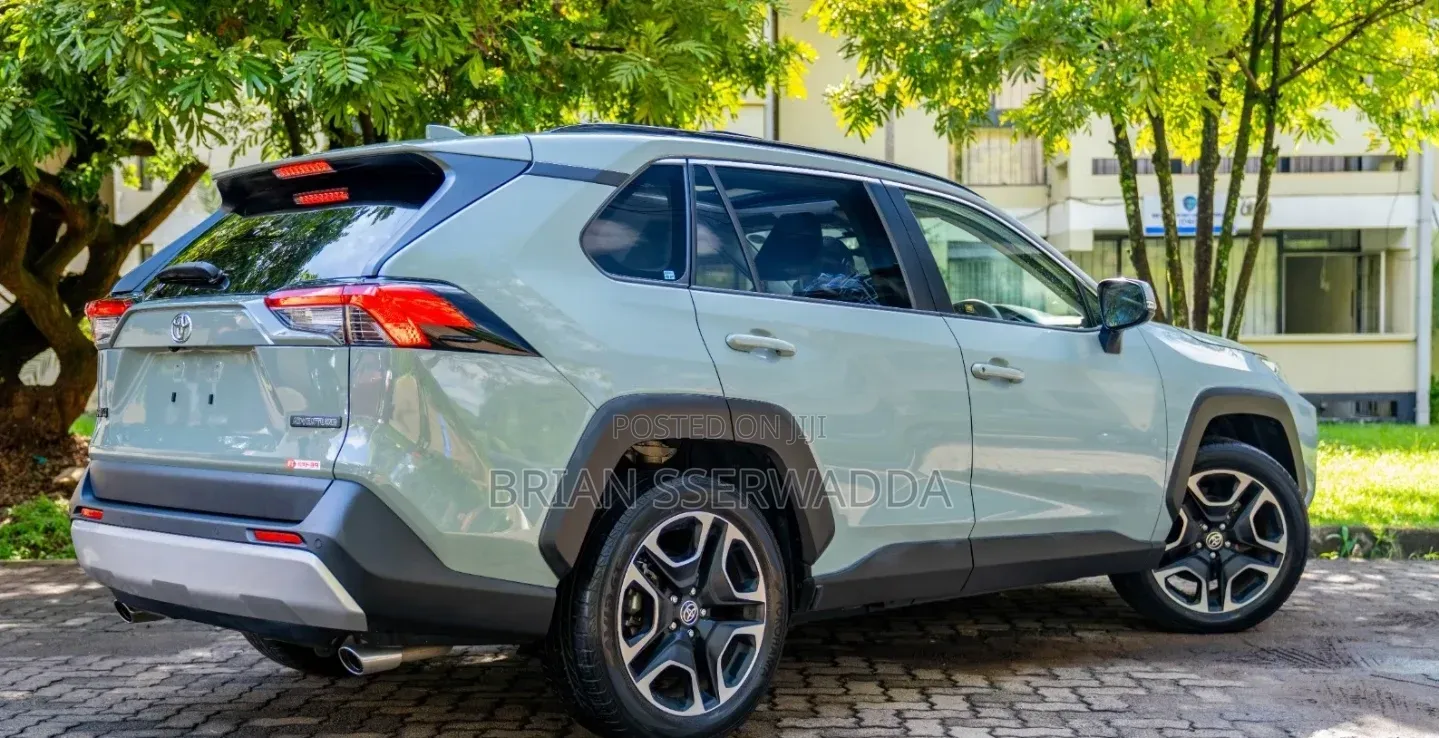 Toyota RAV4 Adventure AWD 2020