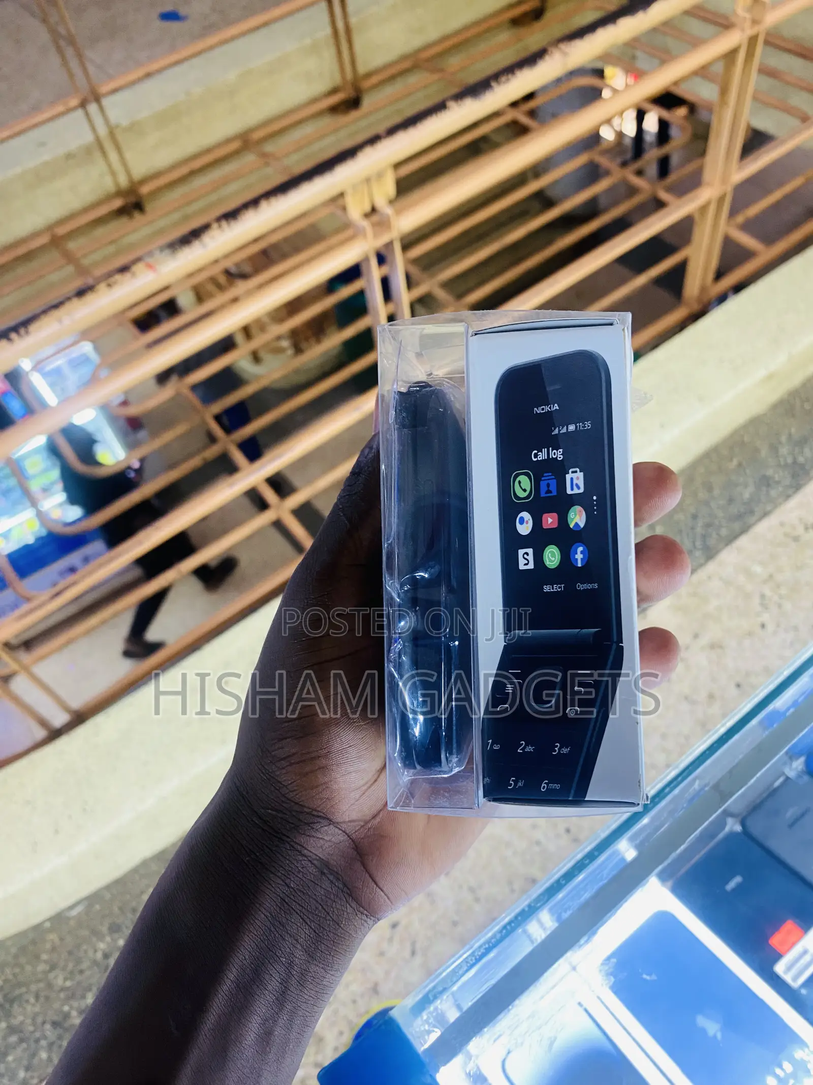 New Nokia 2720 Flip 512 GB Black
