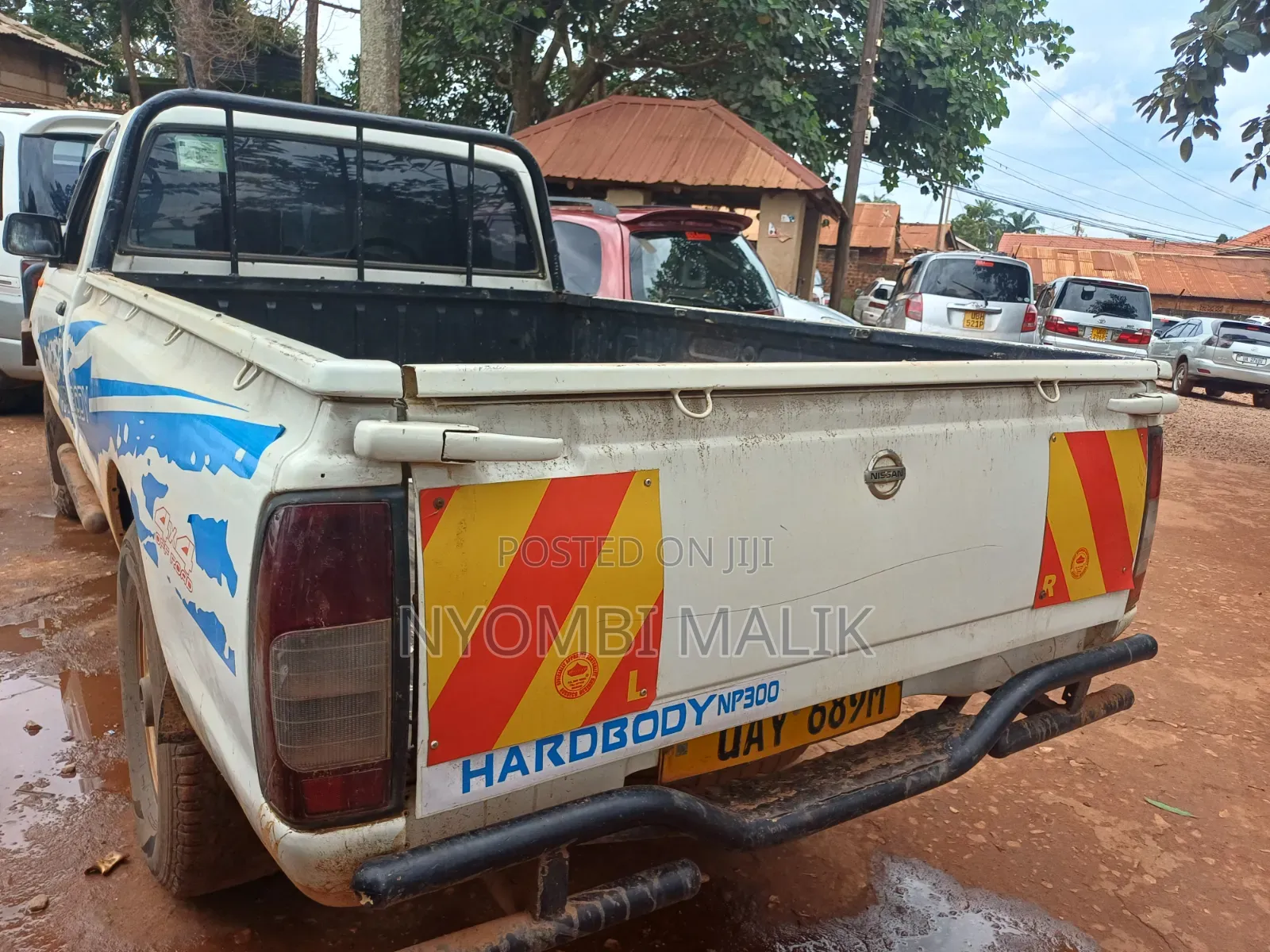 Nissan Pick-Up 2008 White