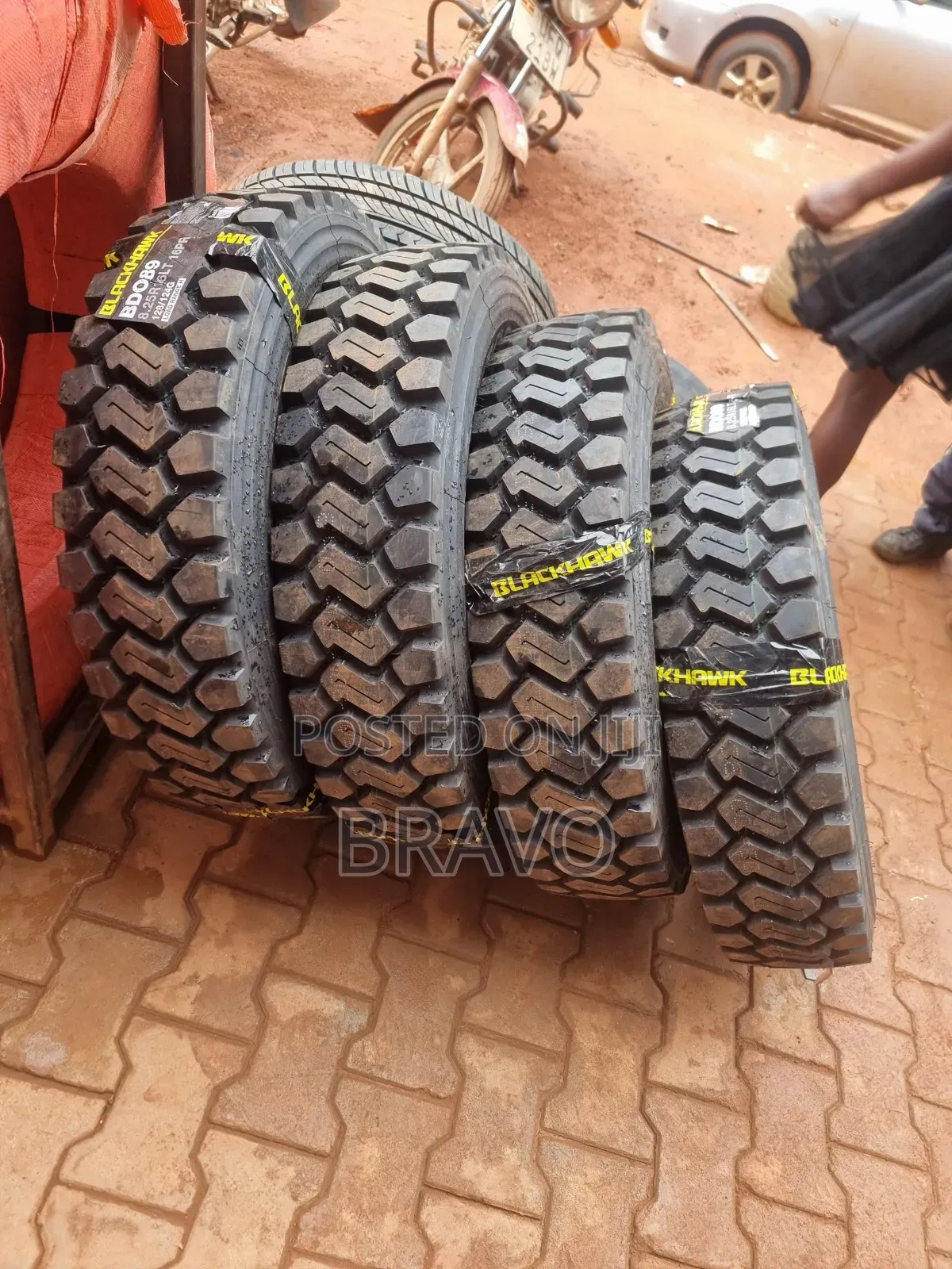 Tyres 8.25r16 Black Hawk Tires