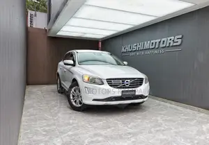 Volvo XC60 2013 Pearl