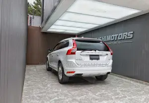 Volvo XC60 2013 Pearl