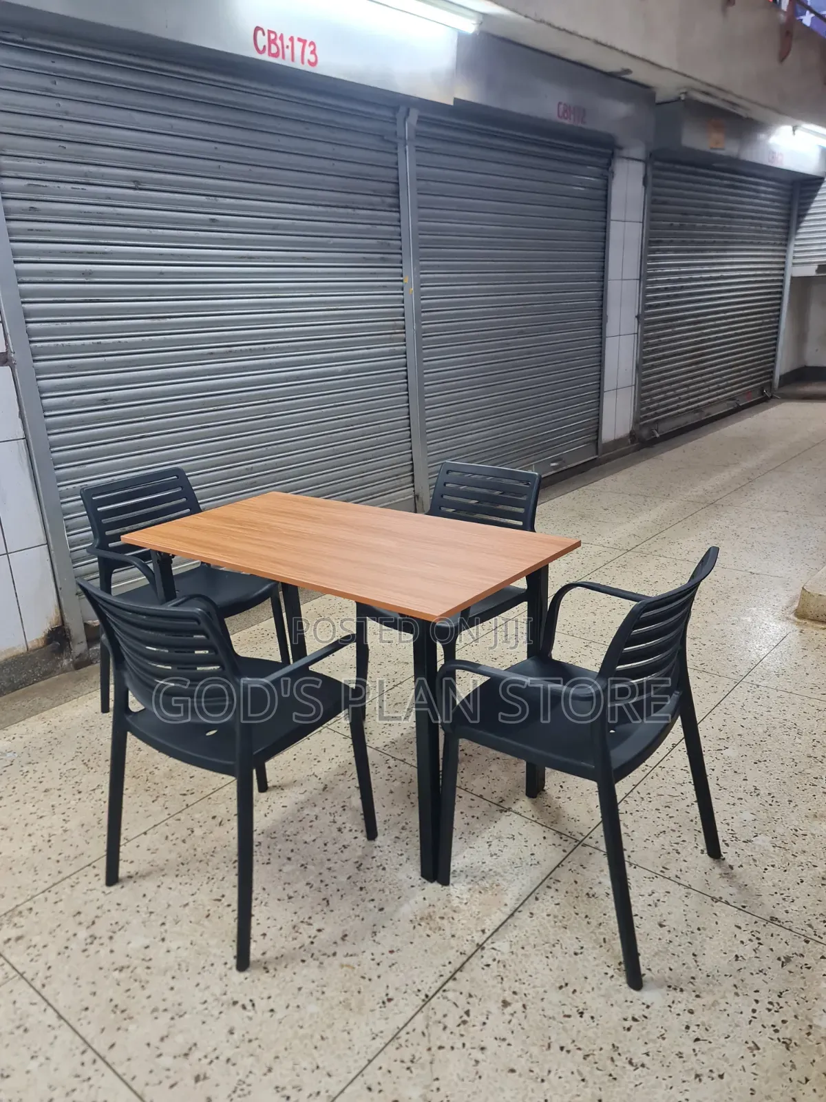 Caneva Dining/Hotels/Garden Wooden Table and Chairs