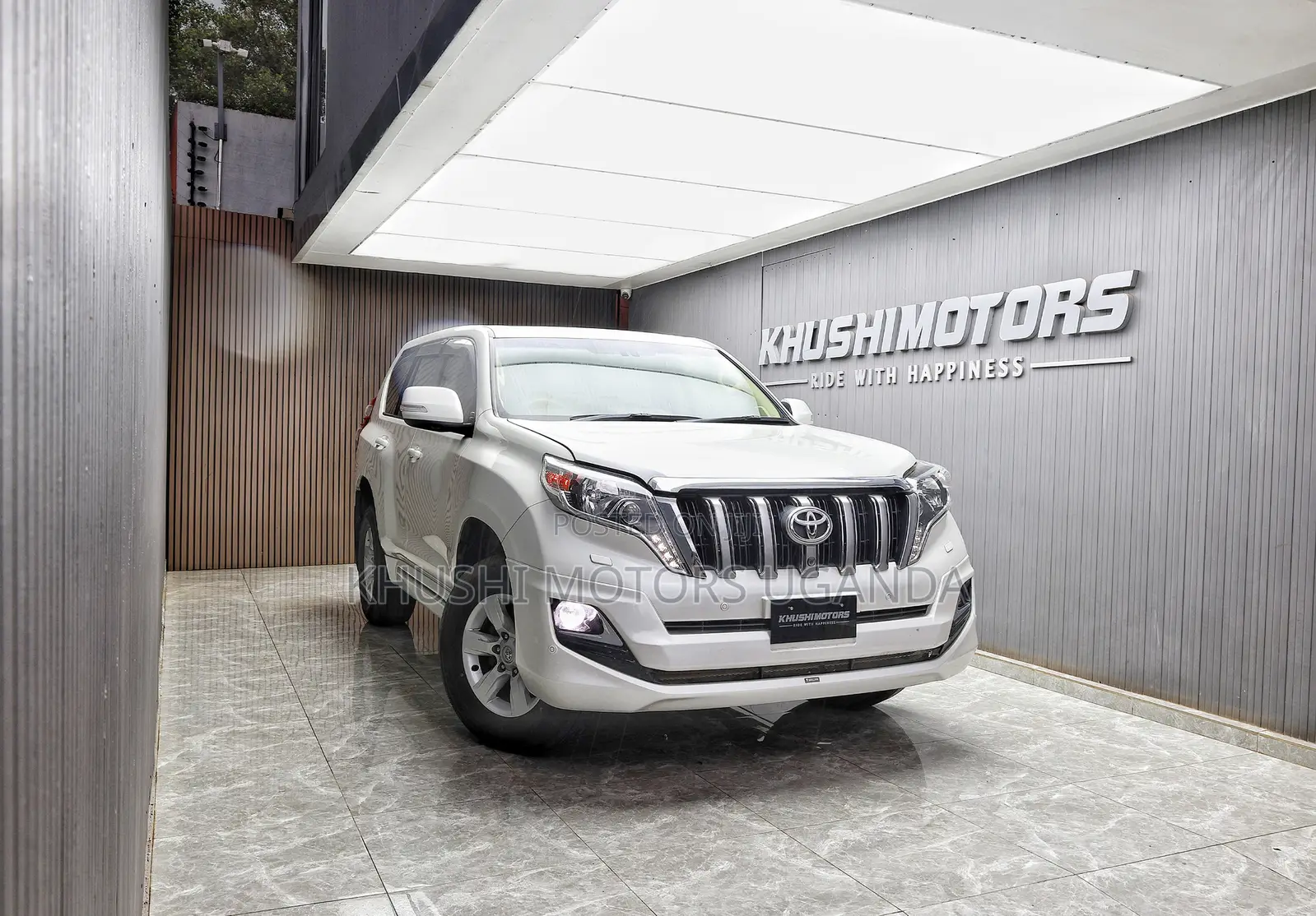 Toyota Land Cruiser Prado 2017 White