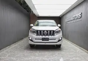 Toyota Land Cruiser Prado 2017 White