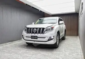 Toyota Land Cruiser Prado 2017 White