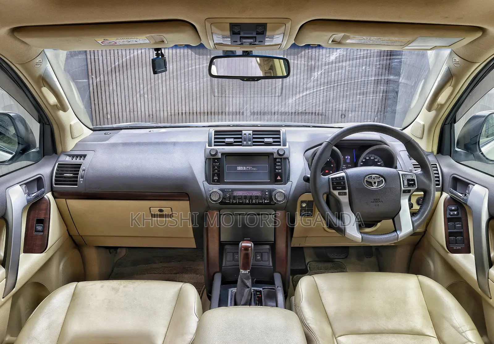 Toyota Land Cruiser Prado 2017 White