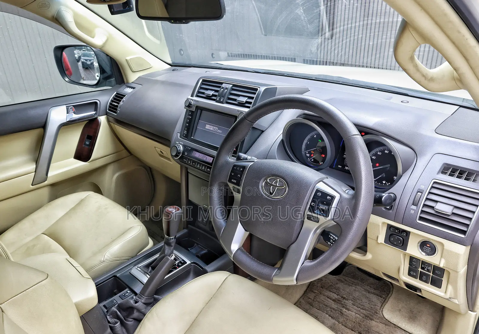 Toyota Land Cruiser Prado 2017 White
