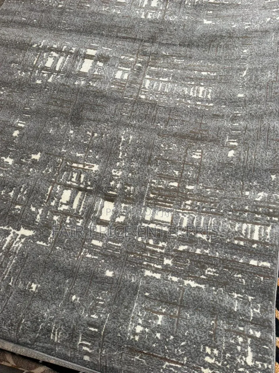 1.5meter by 2meters/ Quality Modern Center Carpet Rug. For All Sizes