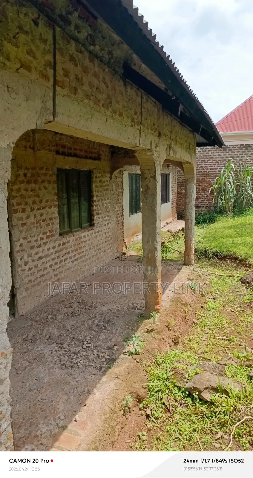4bdrm House in Kabalore for sale