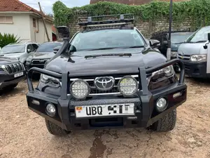Toyota Fortuner 2.8 D AWD 2015 Beige