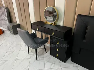 Dressing Table With Chair