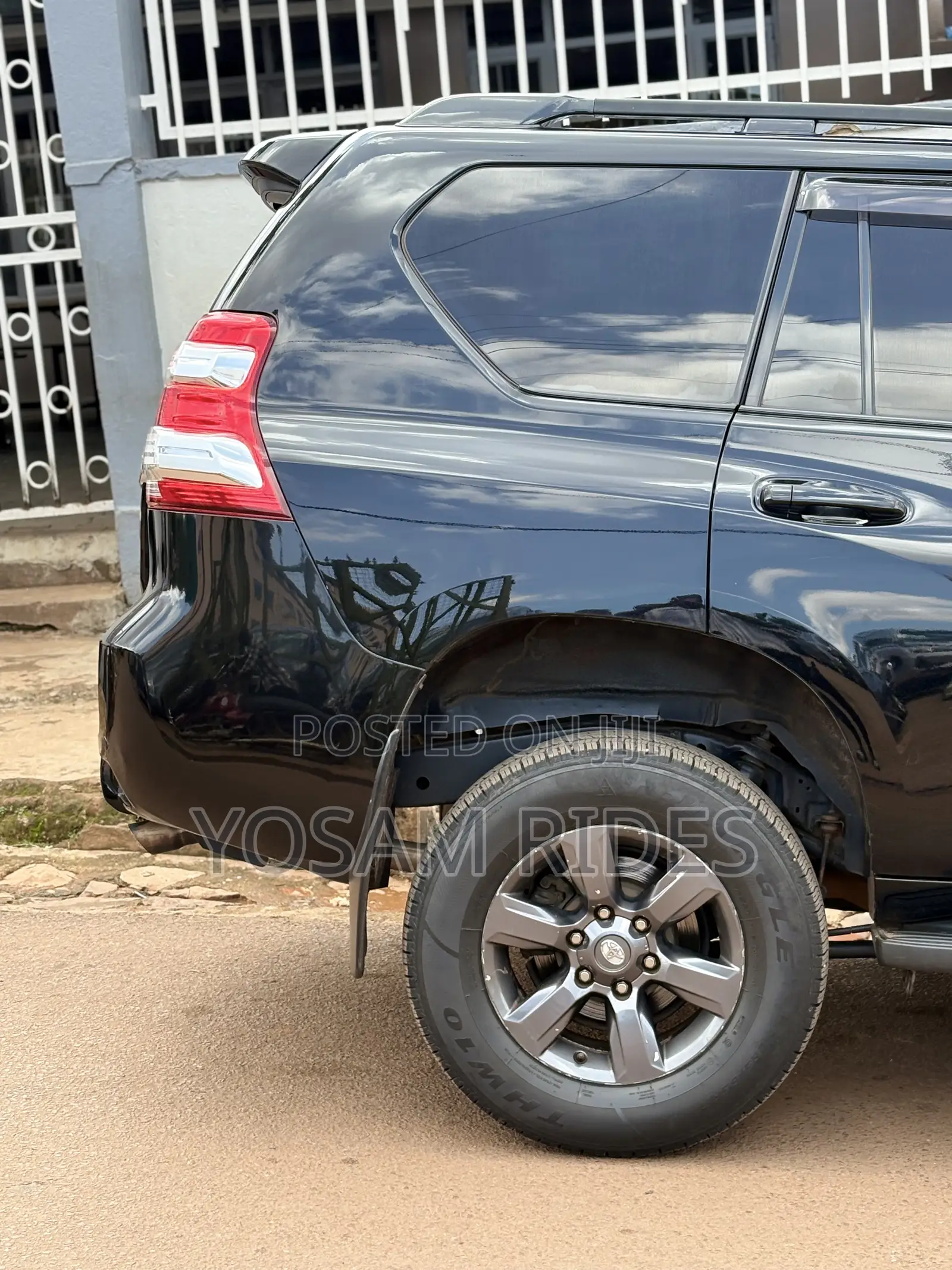 Toyota Land Cruiser Prado 2.8 D-4D 2016 Black