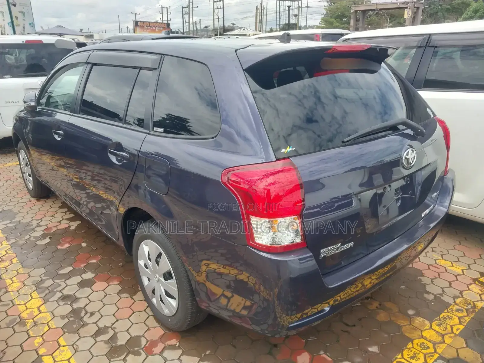 Toyota Corolla Fielder 2013 Blue