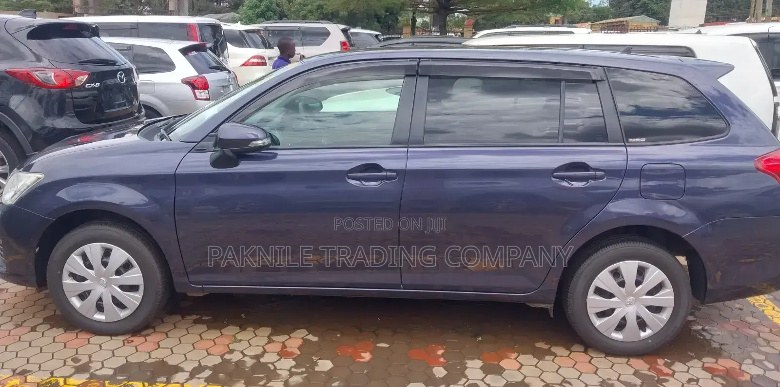 Toyota Corolla Fielder 2013 Blue