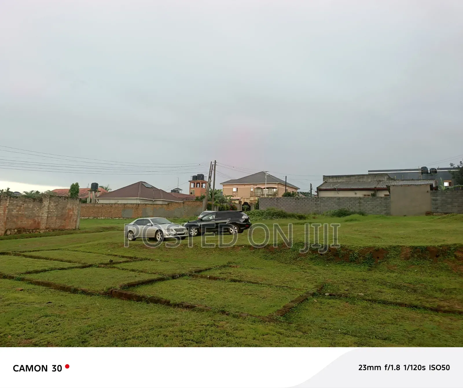 Katabi-Ebb Road |100*100ft|190m Ugx Titled