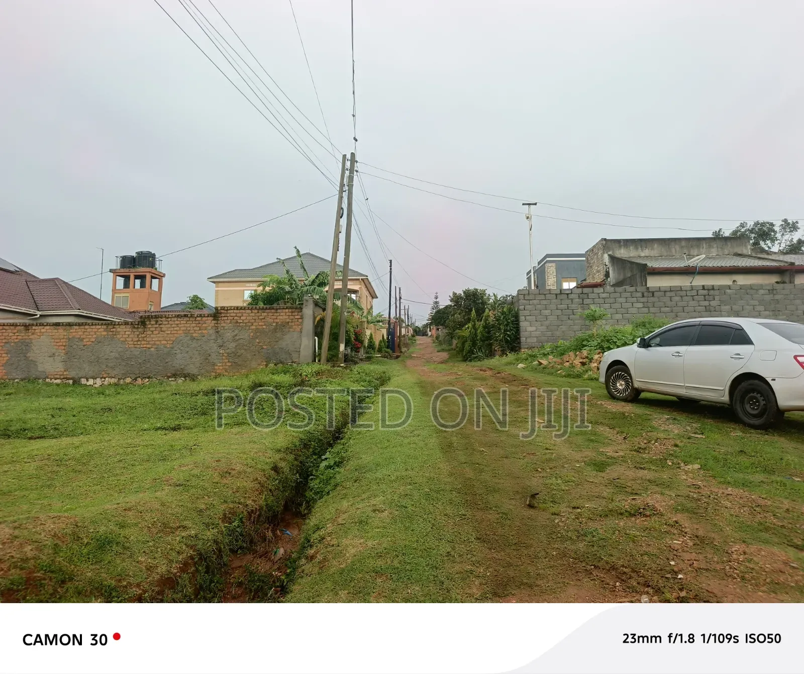 Katabi-Ebb Road |100*100ft|190m Ugx Titled