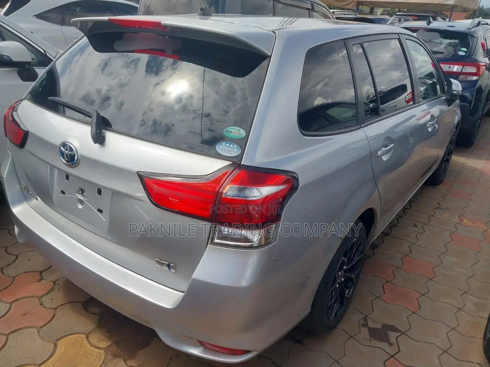 Toyota Corolla Fielder 1.5 Petrol AWD 2013 Silver