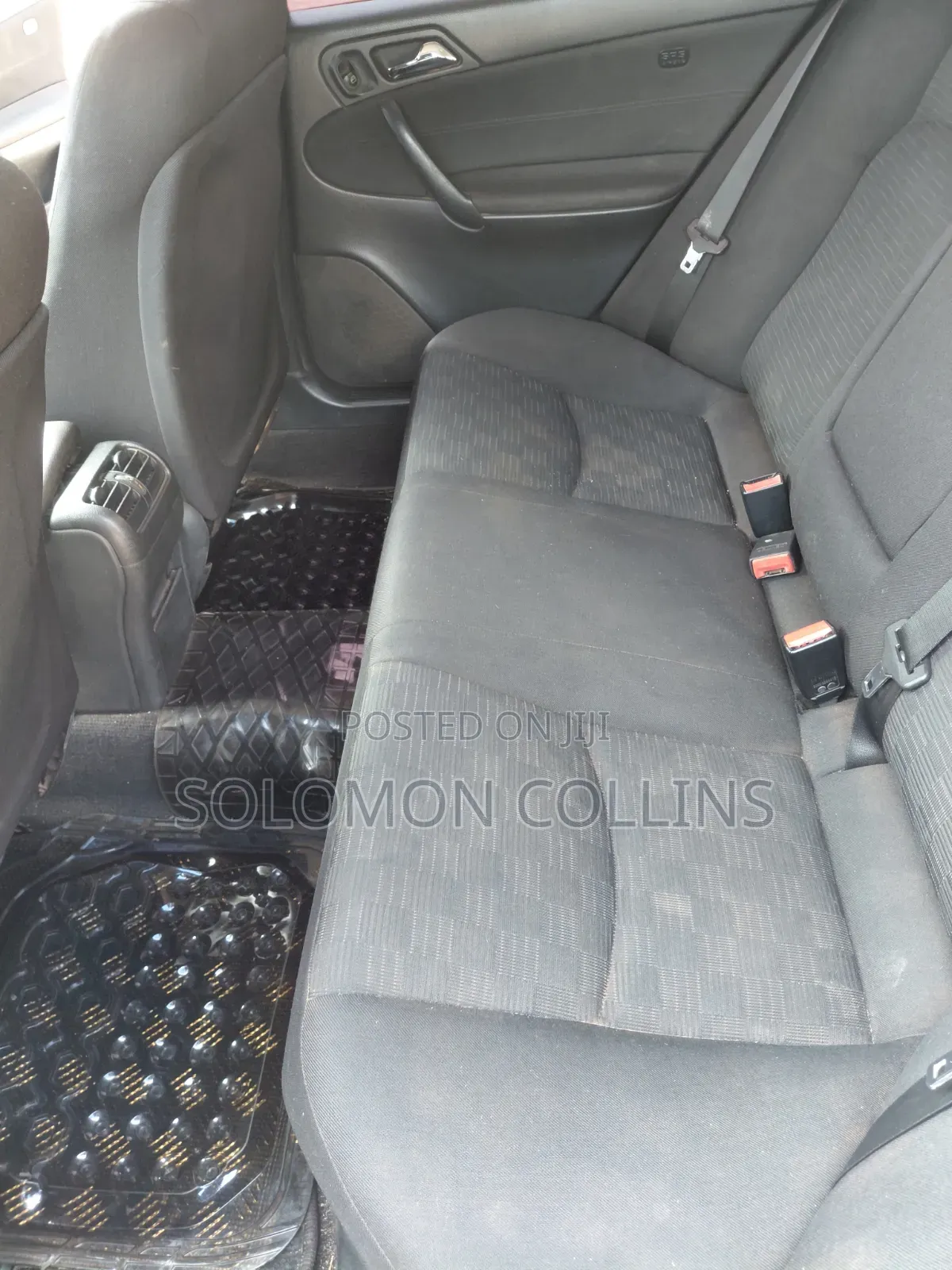 Mercedes-Benz C180 2005 White
