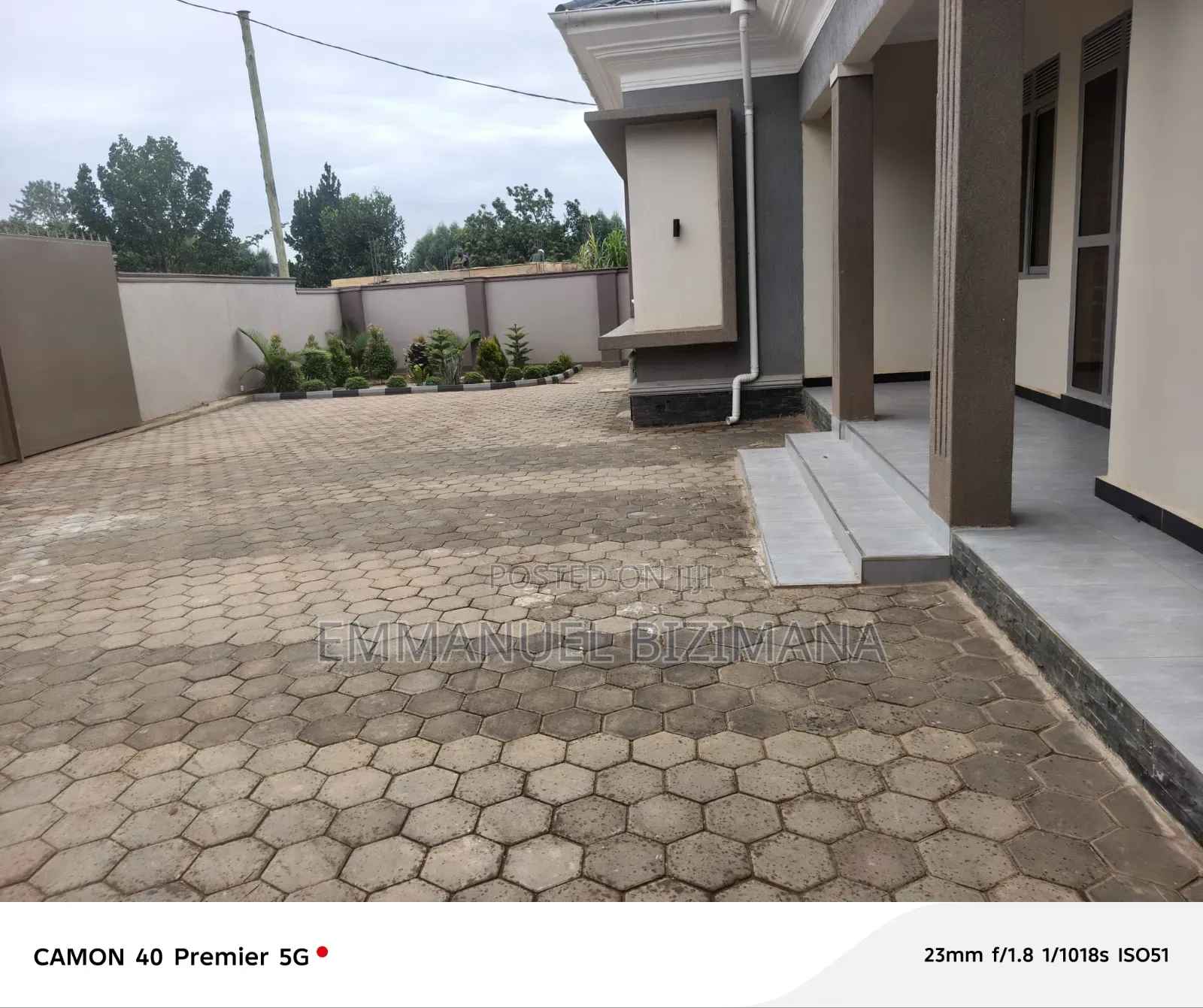 Furnished 4bdrm Bungalow in Kira, Central Division for sale