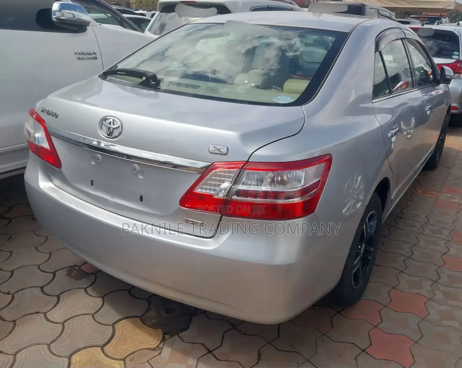 Toyota Premio 2016 Silver