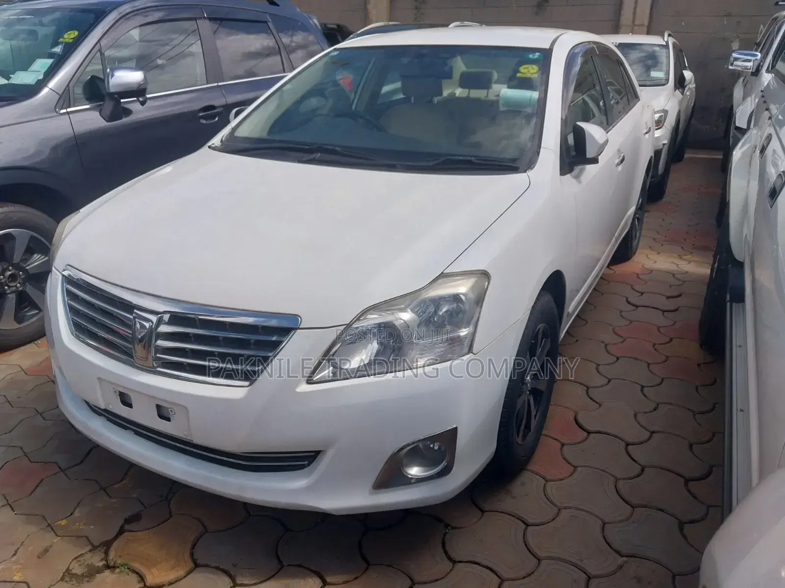 Toyota Premio 2013 White