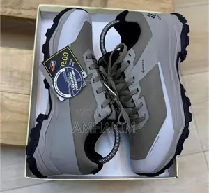 Classic Men Hiking Columbia X Gore-Tex Water Proof Sneakers in Stock