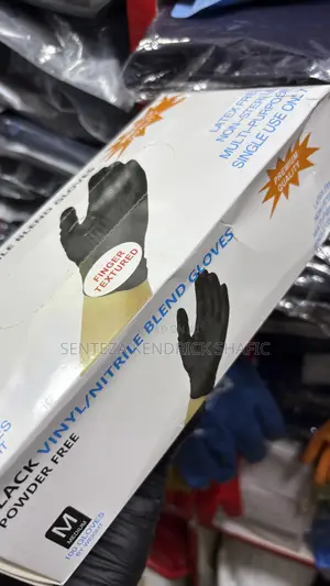 Black Nitrile Disposable Gloves