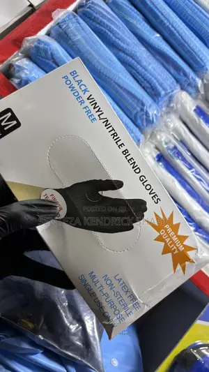 Black Nitrile Disposable Gloves